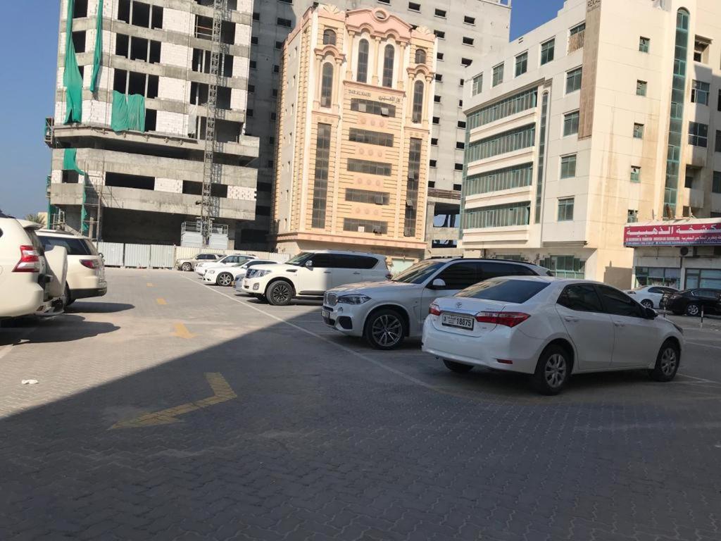 Al Majarah Residence الشارقة المظهر الخارجي الصورة